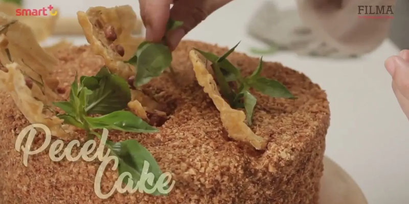 Membuat Pecel Cake by Chef Trisulo